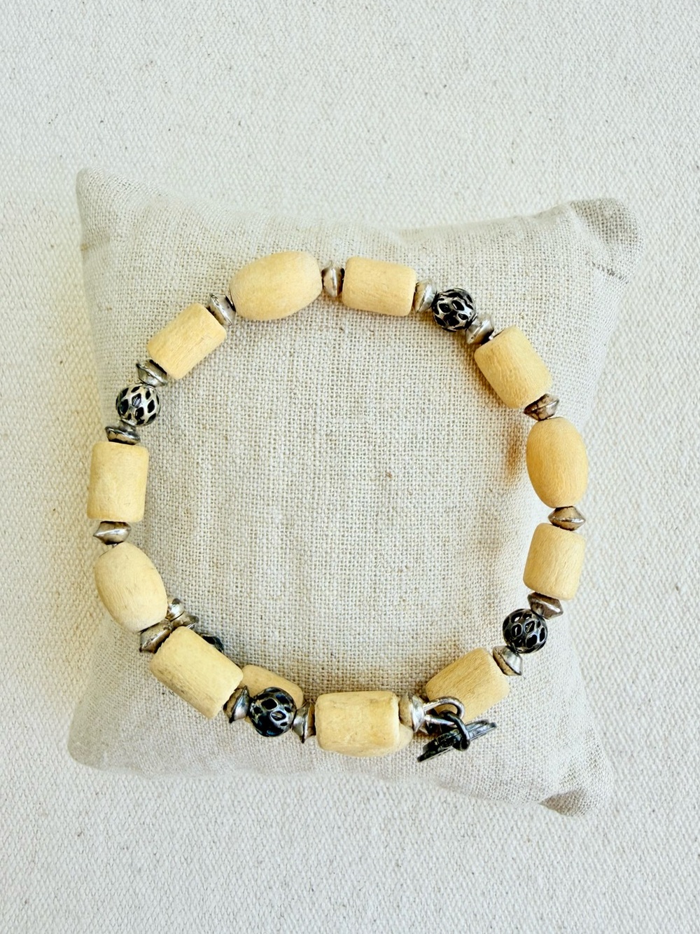 *Vintage Sixty Six Bracelet* ALEX & ANI Retired~Used Good Condition